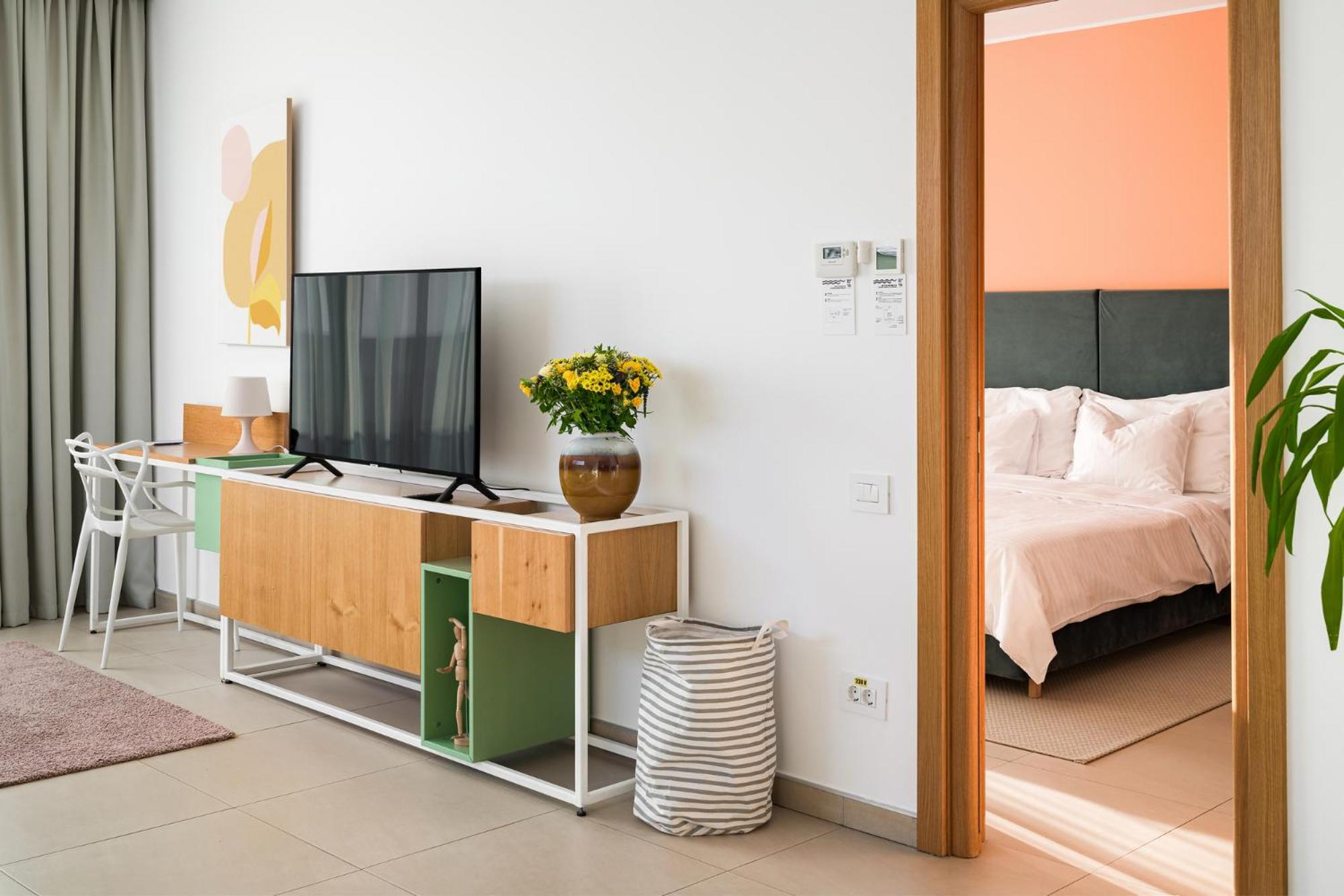 Riva Mamaia Beach Aparthotel Bagian luar foto
